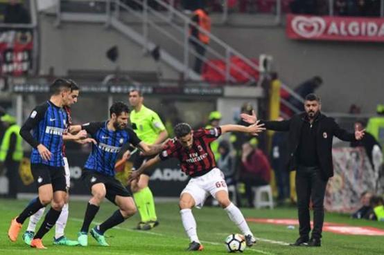  米兰德比战平保留悬念  