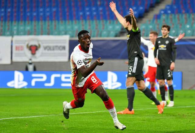  拉齐奥后防铁闸建功，头球破门助球队取胜  